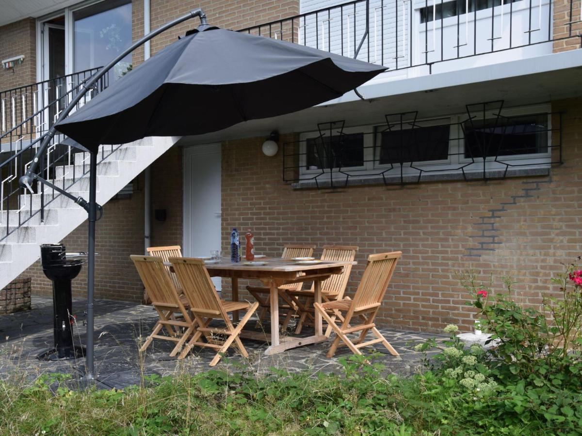 A Villa Perfectly Situated In Spa Between The Town Centre And The Forest Bagian luar foto