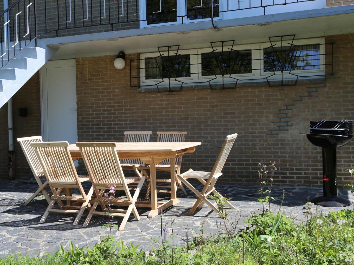 A Villa Perfectly Situated In Spa Between The Town Centre And The Forest Bagian luar foto