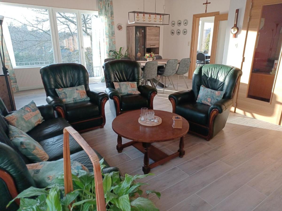 A Villa Perfectly Situated In Spa Between The Town Centre And The Forest Bagian luar foto