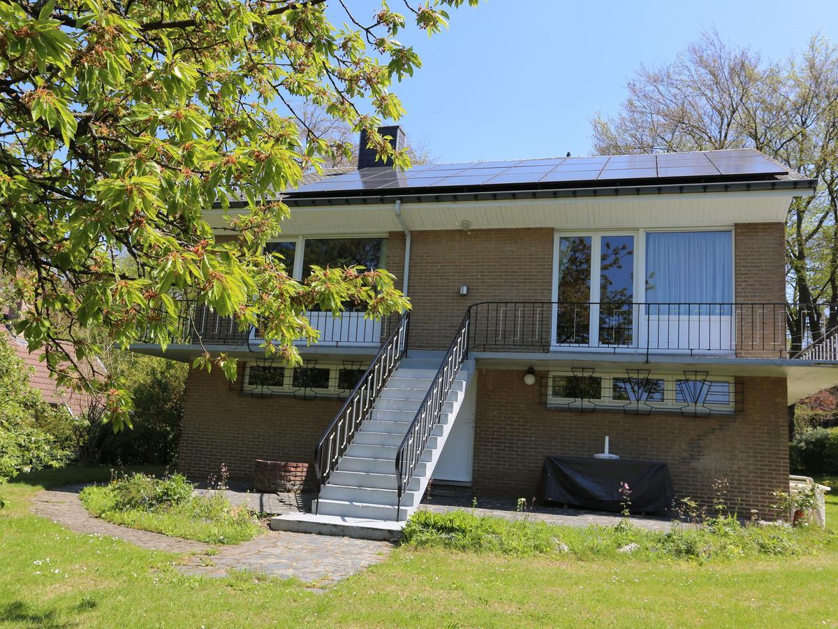 A Villa Perfectly Situated In Spa Between The Town Centre And The Forest Bagian luar foto